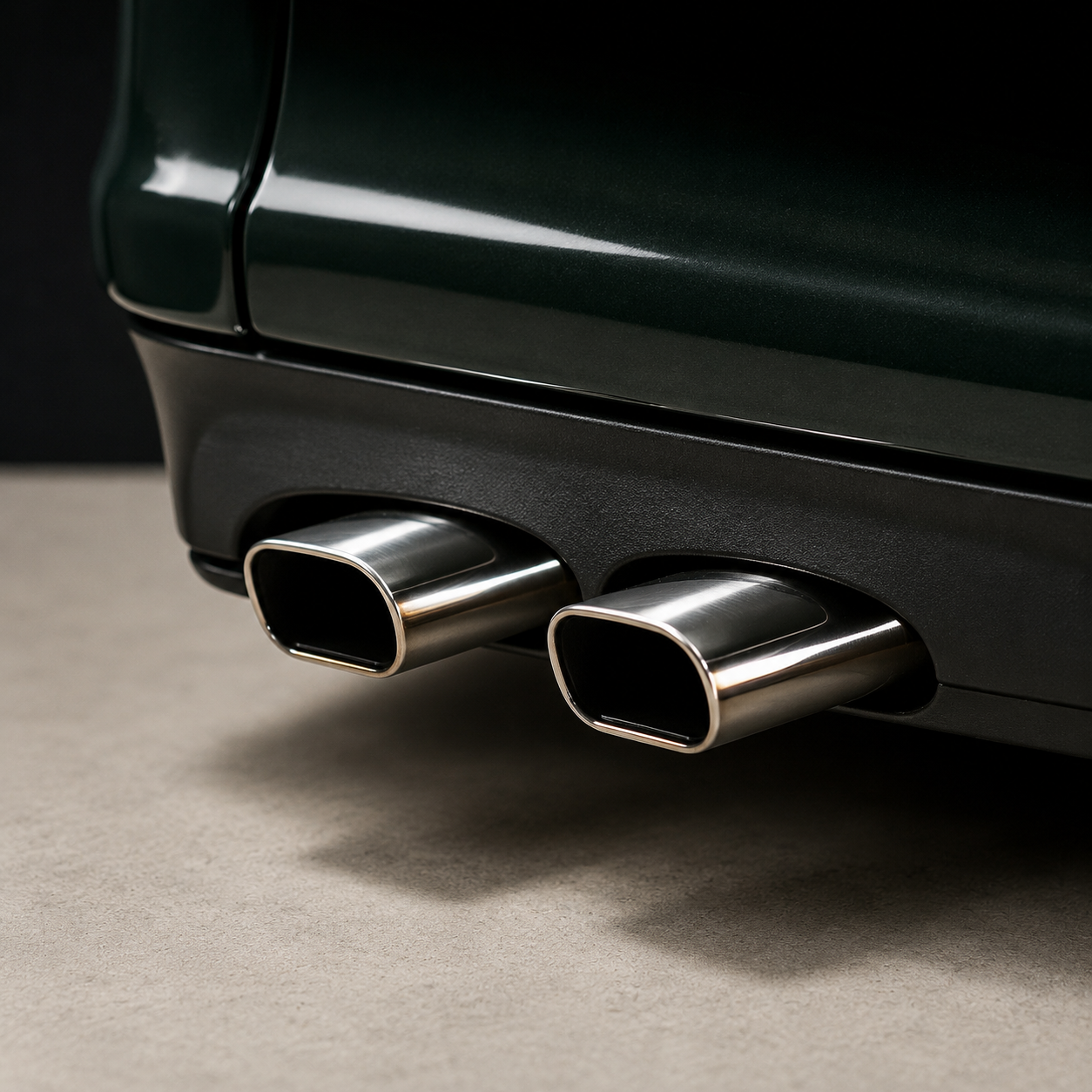 Close-up of the exhaust tips - Ford Mustang